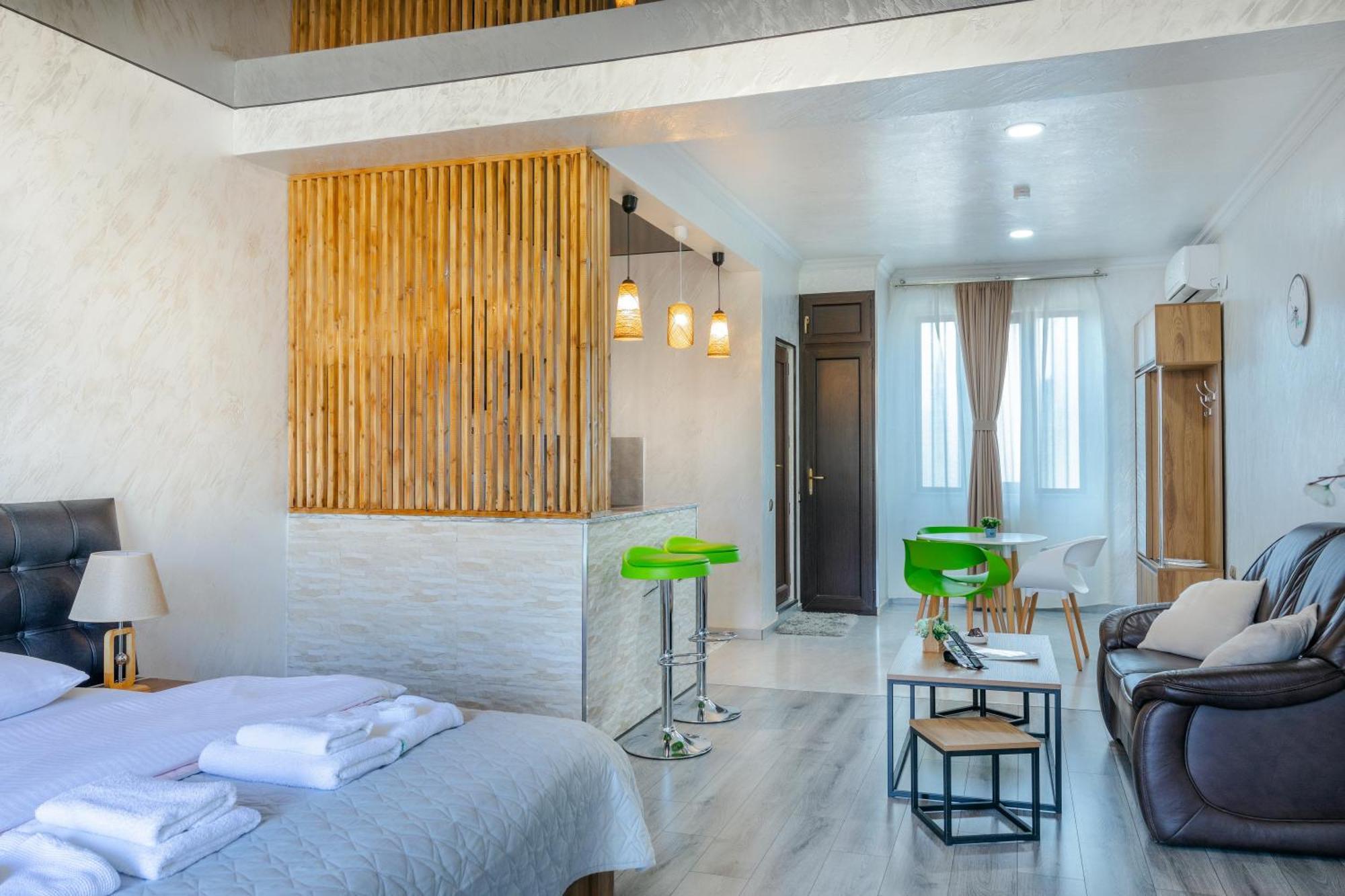 Hotel Home+ Tsalka Zewnętrze zdjęcie